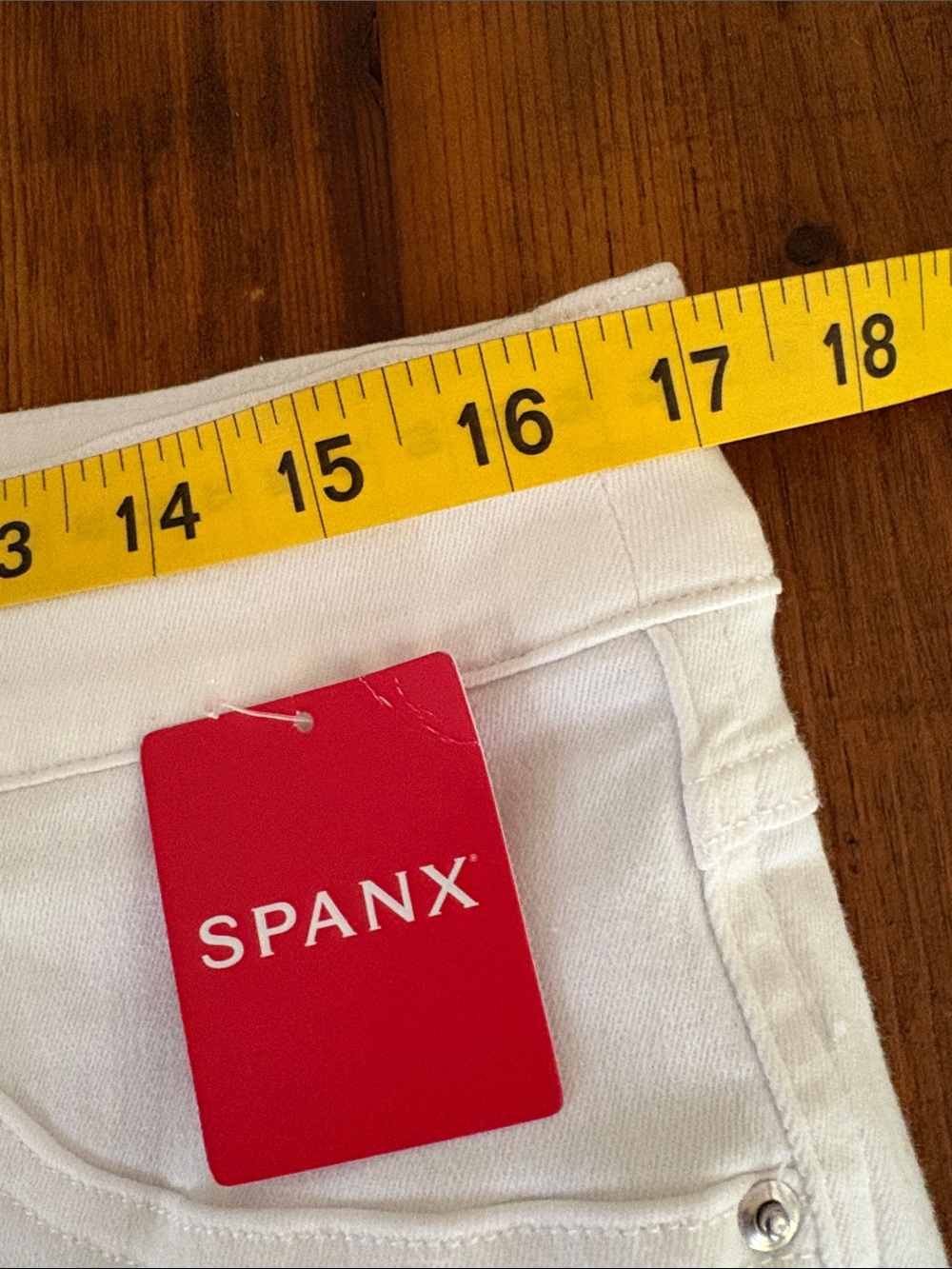Spanx NWT White Straight Leg Jeans Pull On Stretchy Sz.XL - Picture 6 of 10